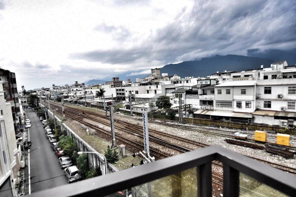 Railway Hualien Hostel Εξωτερικό φωτογραφία
