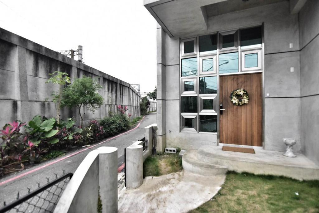 Railway Hualien Hostel Εξωτερικό φωτογραφία